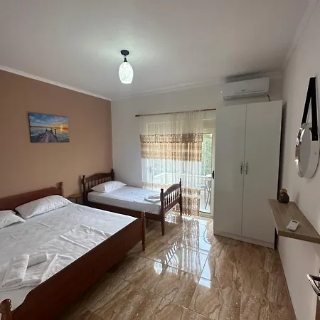 Homestay Tranquil Lakehouse *